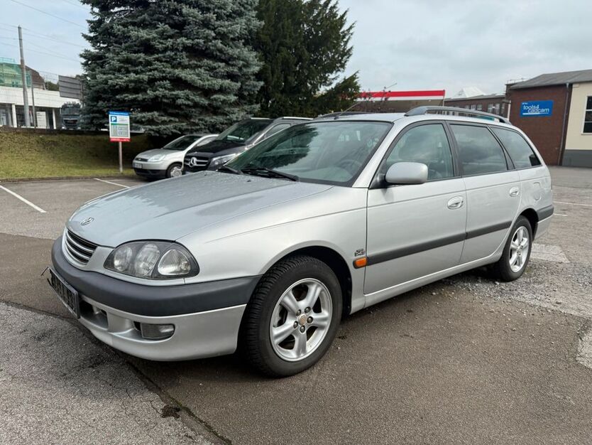 Toyota Avensis 188.258 km 2.999 € Remscheid 42855