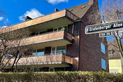Sanierte 3-Zimmer-Wohnung mit 2x Balkonen am Staufenplatz in Düsseldorf-Grafenberg