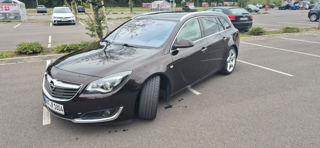 Opel Insignia 172.000 km 6.300 &euro; Bochum 44866
