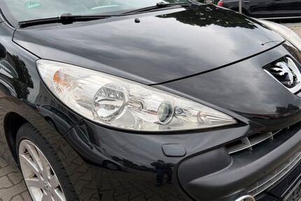 Peugeot 207 227.000 km 1.750 &euro; Dortmund 44379