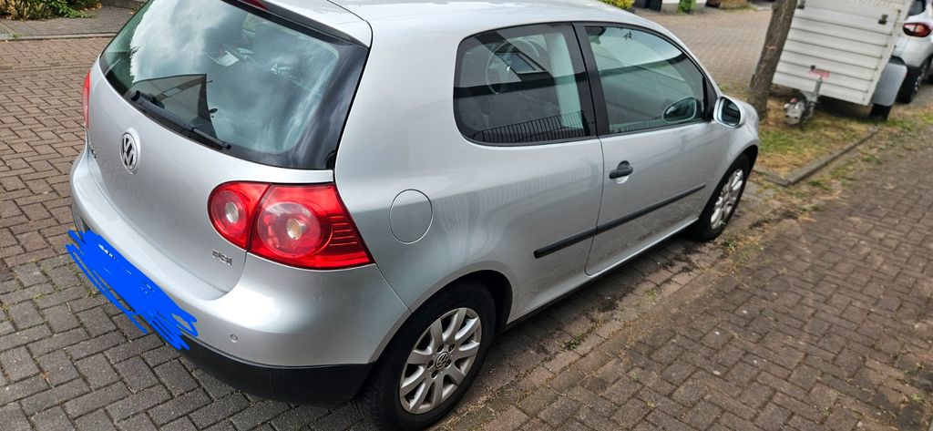 VW Golf 179.000 km 1.470 &euro; Essen 45329