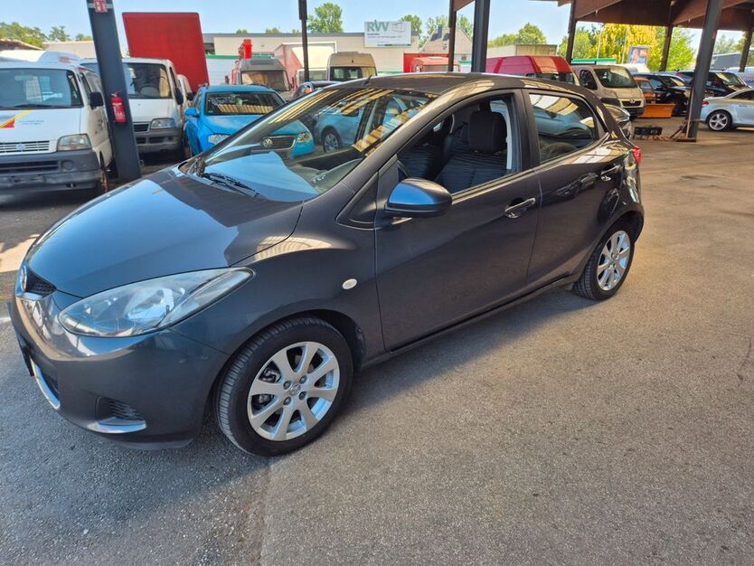 Mazda 2 188.543 km 1.550 € Essen 45356