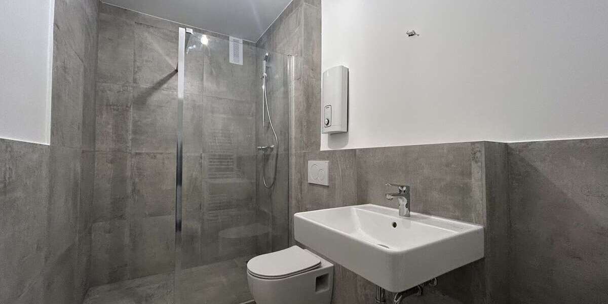 Wohnung zum Mieten in Oberhausen 700 € 65.88 m² 2 zimmer