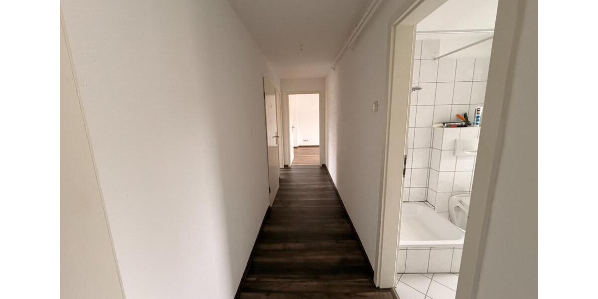 Etagenwohnung Essen Frillendorf - 3 Zimmer, 68 m&sup2;, 800&euro; | Angebot:24687373