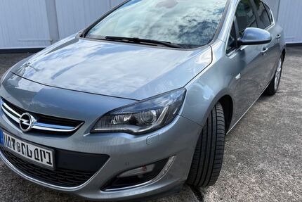 Opel Astra 141.500 km 5.950 &euro; Bochum 44866