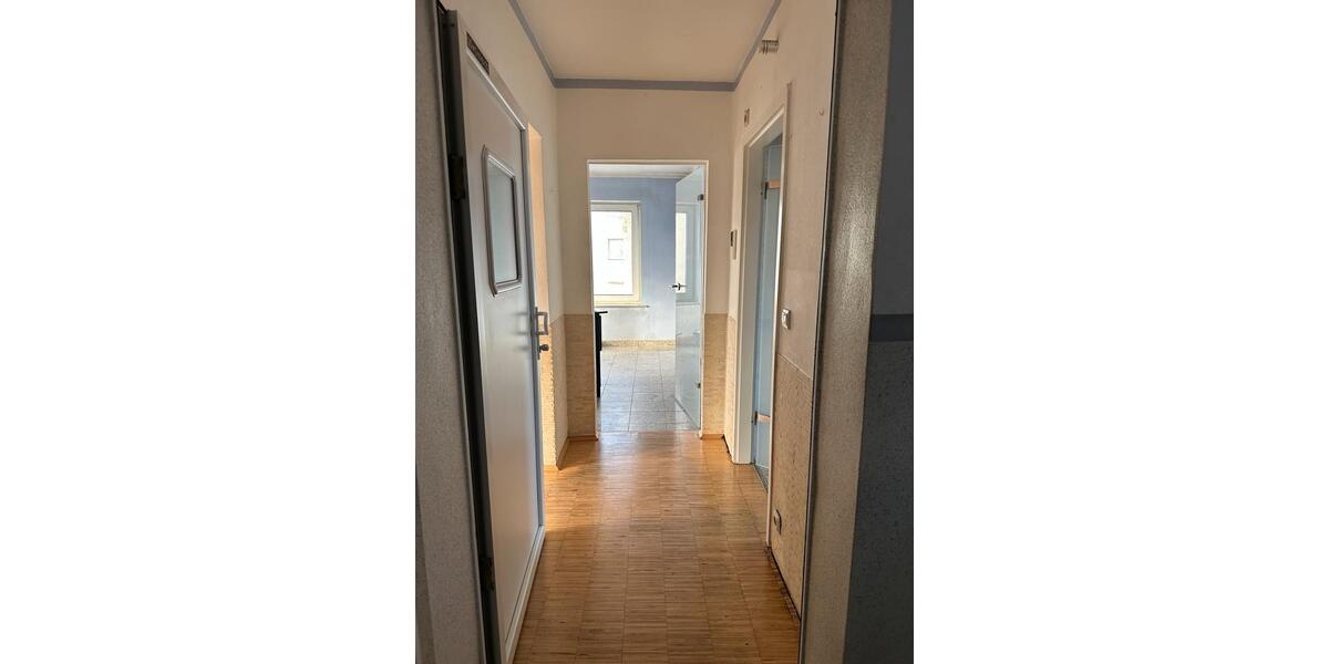 Etagenwohnung Dortmund Huckarde - 4 Zimmer, 100 m&sup2;, 1.100&euro; | Angebot:26139117