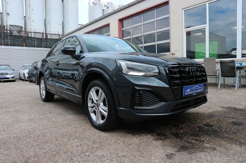 Audi Q2 16.487 km 26.670 € Essen 45355