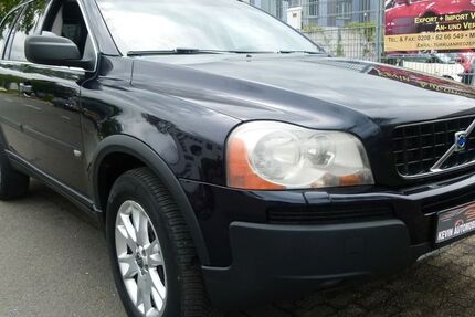 Volvo XC90 320.581 km 3.700 &euro; Oberhausen 46047
