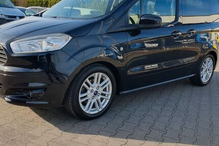 Ford Tourneo Courier 96.855 km 8.999 € Essen 45326