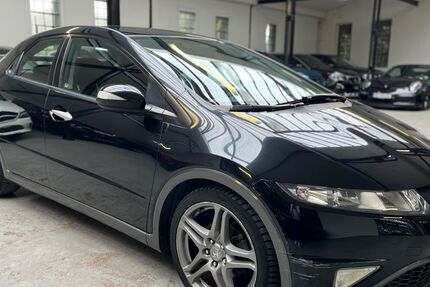Honda Civic 117.000 km 8.870 € Velbert 42551