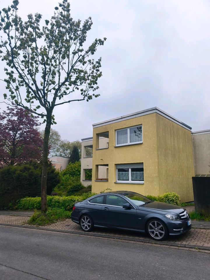 Wohnung zum 01.07. frei. Mit WBS, ab 60 Jahren