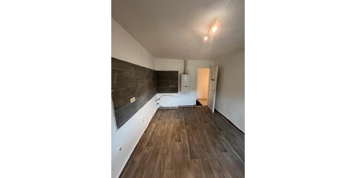 Dachgeschoßwohnung Hagen Hagen-Mitte - 3.5 Zimmer, 85 m&sup2;, 750&euro; | Angebot:27541605