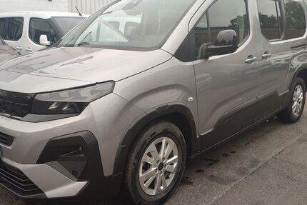 Peugeot Rifter 29.999 km 28.999 &euro; Gelsenkirchen 45892