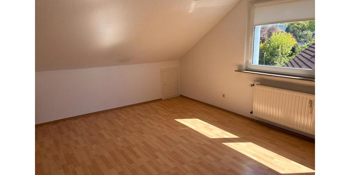 Dachgeschoßwohnung Dortmund Hombruch - 2 Zimmer, 56 m&sup2;, 450&euro; | Angebot:26428165
