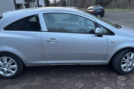 Opel Corsa 160.000 km 3.300 &euro; Hagen 58119