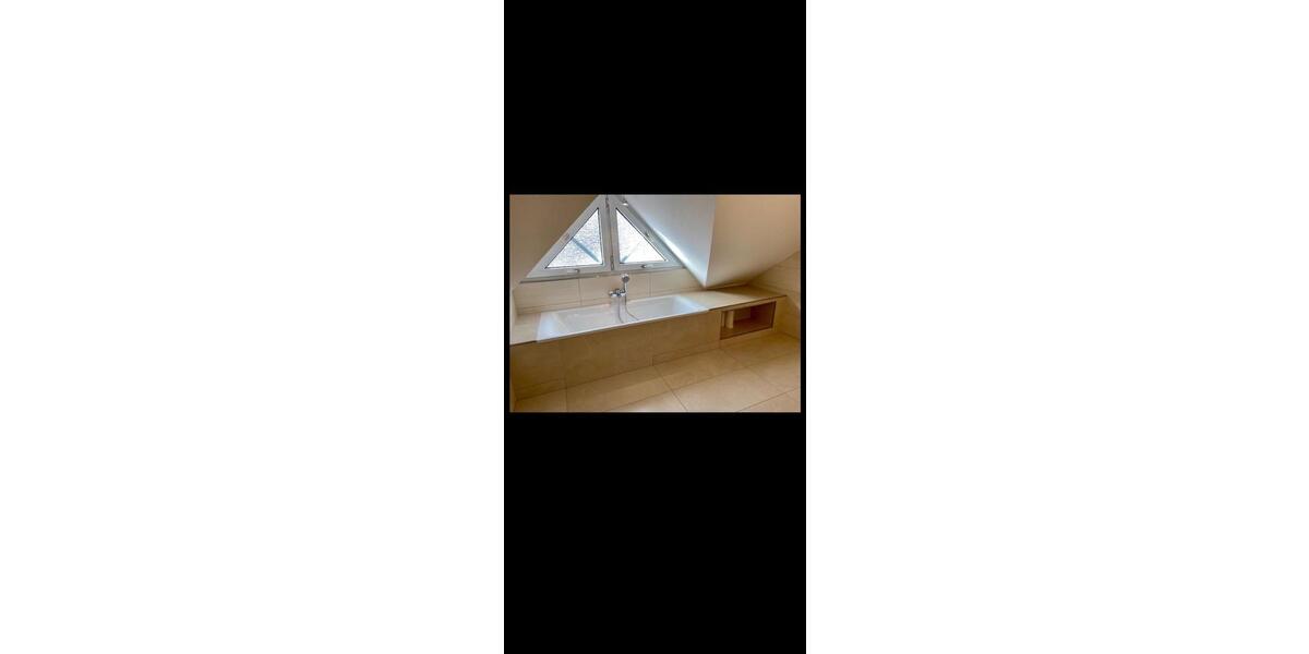 Dachgeschoßwohnung Bochum - 1 Zimmer, 41 m&sup2;, 795&euro; | Angebot:26671689