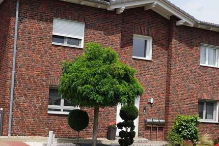 Haus zum Kaufen in Oberhausen 839.000 € 233 m²