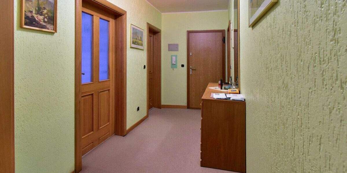 Etagenwohnung Essen / Margarethenhöhe Margarethenhöhe - 4 Zimmer, 106 m&sup2;, 295.000&euro; | Angebot:24736011