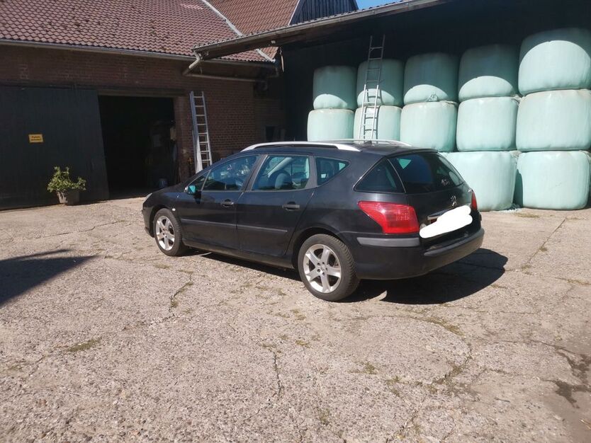 Peugeot 407 192.000 km 2.500 € Gelsenkirchen 45892
