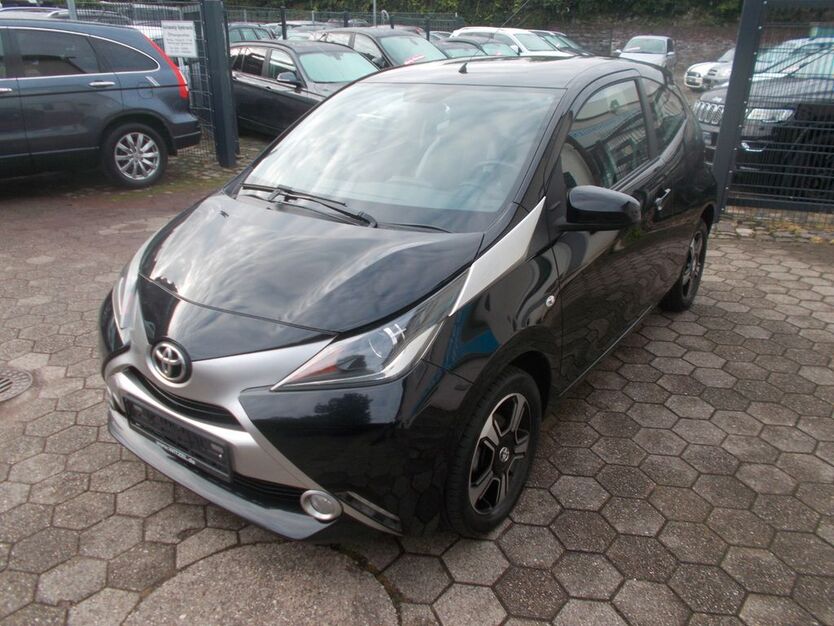 Toyota Aygo (X) 189.000 km 4.690 € Bochum 44809