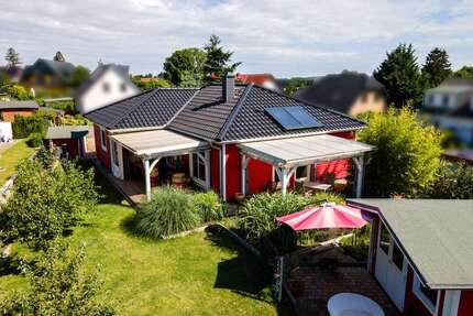 Haus zum Kaufen in Bergen auf Rügen Tilzow 557.000 € 141 m²