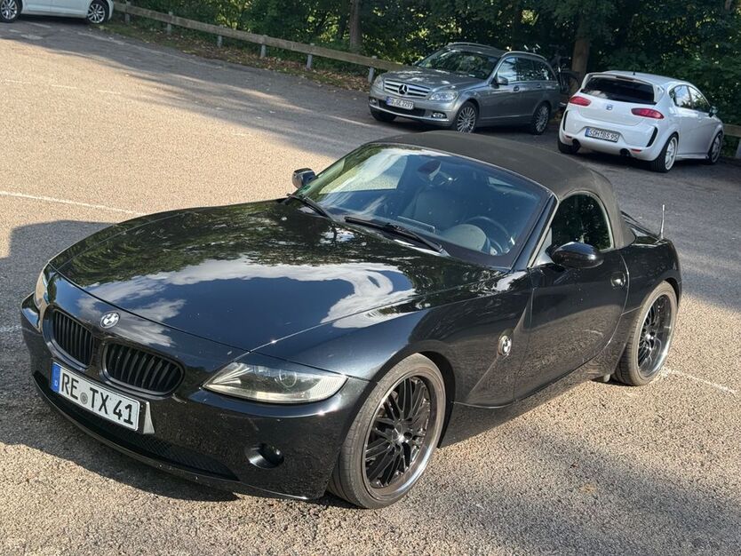 BMW Z4 157.000 km 12.900 € Recklinghausen 45665