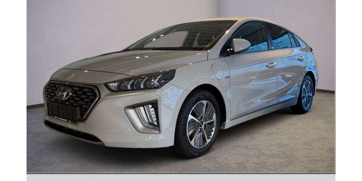 Hyundai IONIQ 74.897 km 17.490 &euro; Velbert 42555