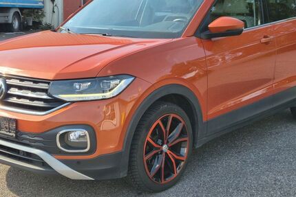 VW T-Cross 219.000 km 10.900 &euro; Gelsenkirchen 45881