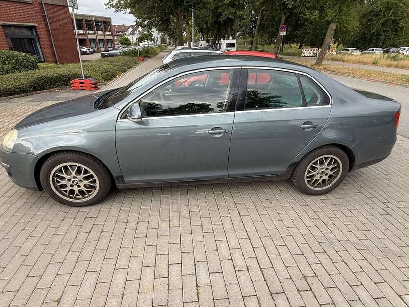 VW Jetta 155.950 km 2.950 € Lünen 44532