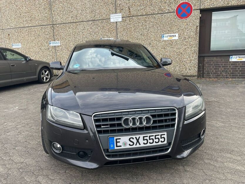 Audi A5 210.000 km 5.800 € Essen 45143