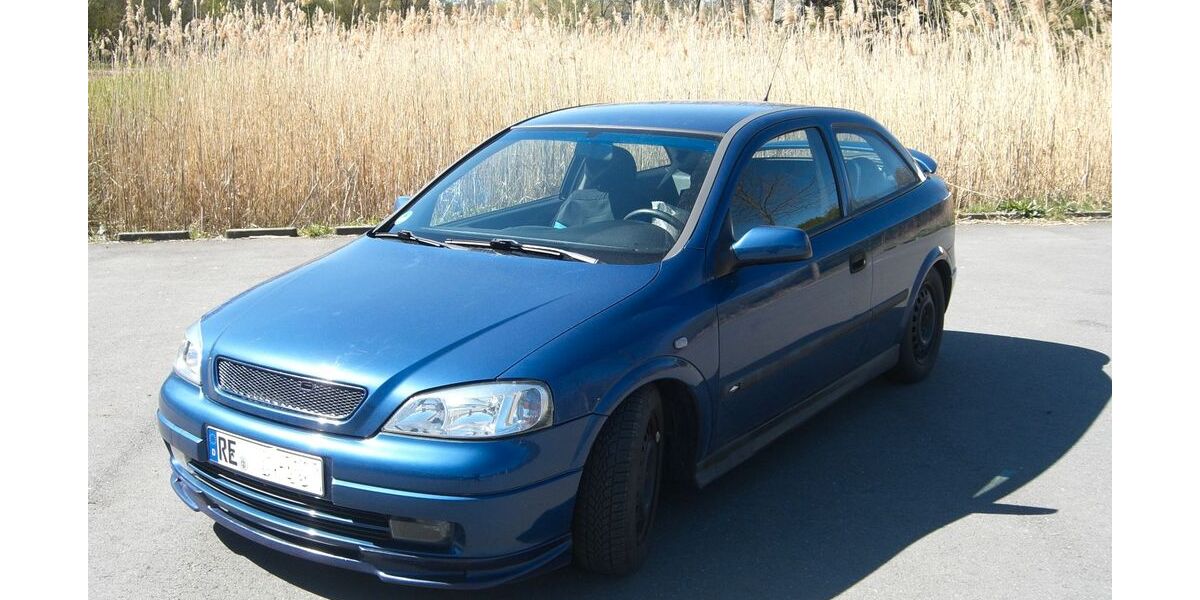 Opel Astra 142.000 km 990 &euro; Recklinghausen 45665