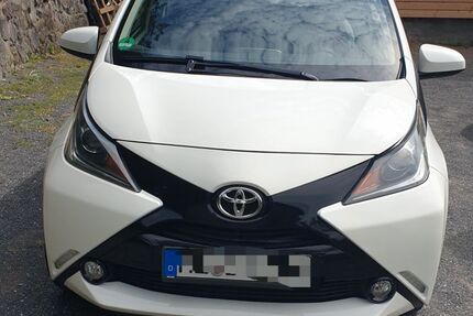 Toyota Aygo (X) 155.000 km 7.500 &euro; Velbert 42551