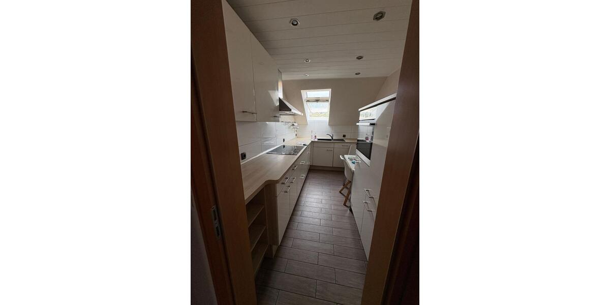 Dachgeschoßwohnung Hagen Hagen-Nord - 5 Zimmer, 120 m&sup2;, 900&euro; | Angebot:25146288