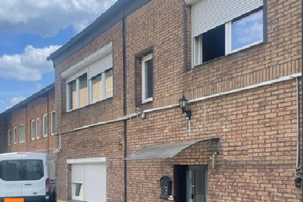 Wohnung zum Kaufen in Gelsenkirchen 225.000 € 328 m² 14.5 zimmer