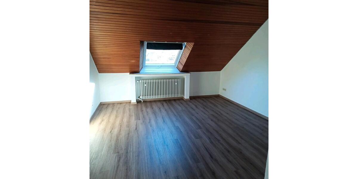 Dachgeschoßwohnung Dorsten - 1 Zimmer, 30 m&sup2;, 535&euro; | Angebot:25259081