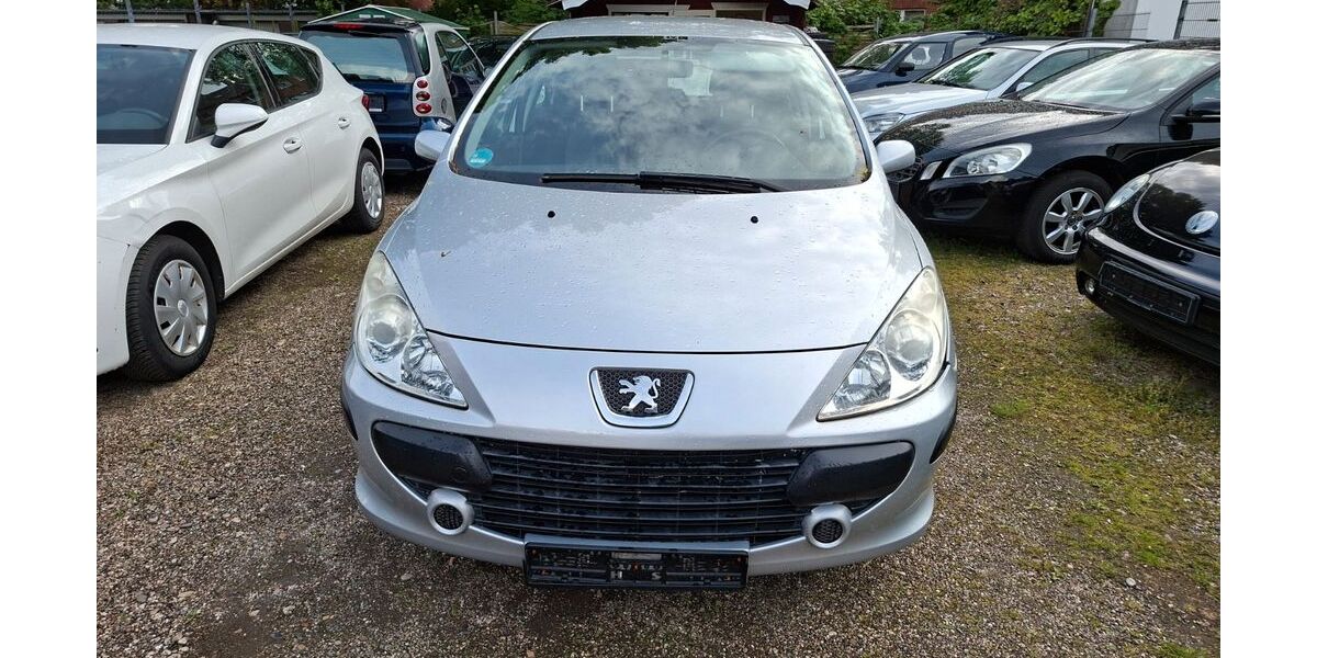 Peugeot 307 165.000 km 1.199 &euro; Oberhausen 46149
