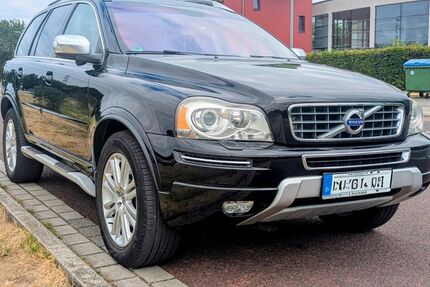 Volvo XC90 190.018 km 15.900 &euro; Oberhausen 46117