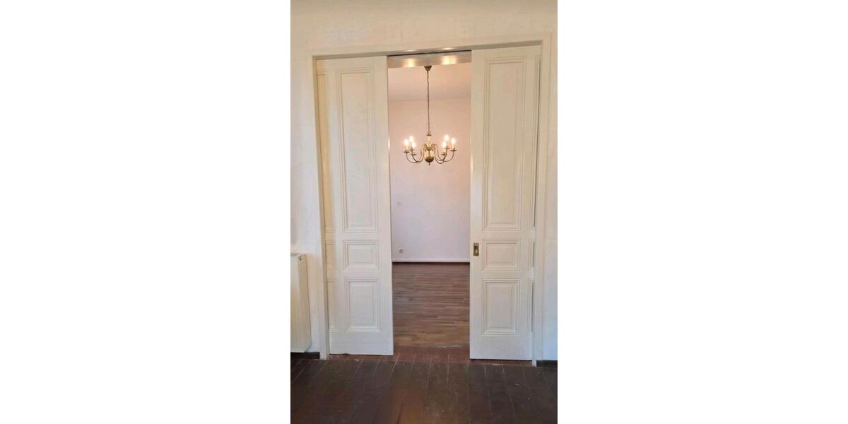 Charmanter Altbau – Modernisierter Bezug 2 zimmer