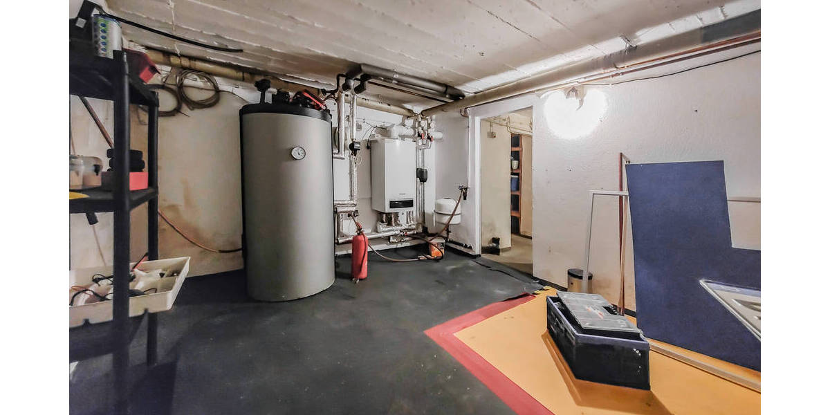 Einfamilienhaus Witten Rüdinghausen - 7 Zimmer, 142 m&sup2;, 349.000&euro; | Angebot:23941778