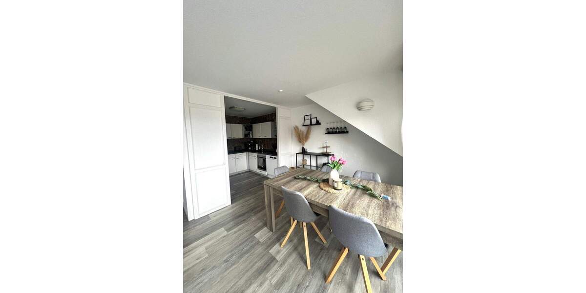 Etagenwohnung Dortmund Hombruch - 4 Zimmer, 76 m&sup2;, 240.000&euro; | Angebot:24437170