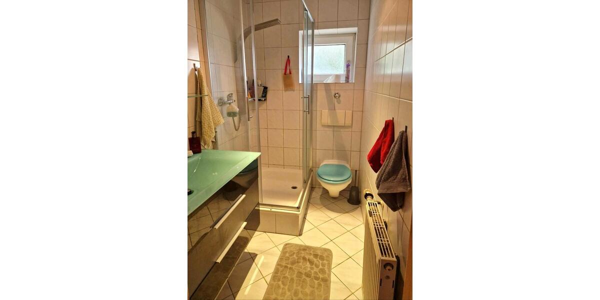 Dachgeschoßwohnung Bochum Höntrop - 3.5 Zimmer, 86 m&sup2;, 775&euro; | Angebot:25784116