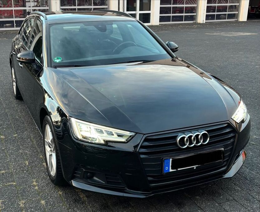 Audi A4 186.000 km 15.900 € Essen 45130