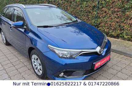 Toyota Auris 179.700 km 7.250 &euro; Gelsenkirchen 45892