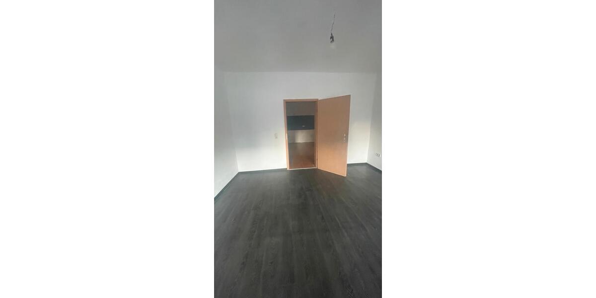 Erdgeschoßwohnung Dortmund Eving - 3 Zimmer, 90 m&sup2;, 1.400&euro; | Angebot:27597988