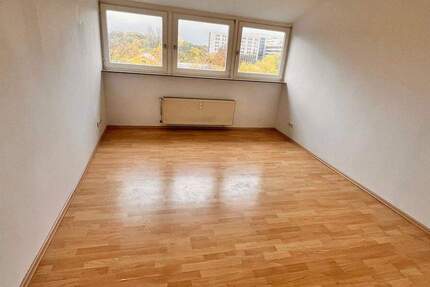 **** schicke 2 Zimmer – Wohnung im 4. OG . **** 2 zimmer