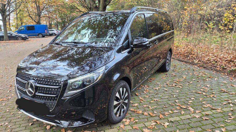 Mercedes-Benz V 250 2.564 km 78.000 € Bochum 44894