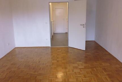 Wohnung Bochum Querenburg - 1 Zimmer, 38 m&sup2;, 455&euro; | Angebot:25256994