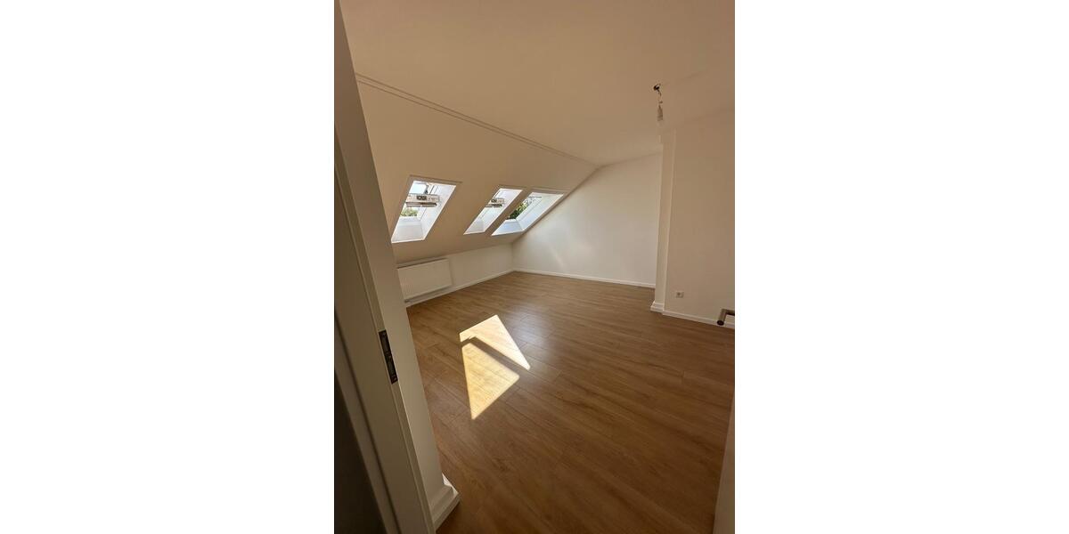 Dachgeschoßwohnung Dortmund Gartenstadt - 3 Zimmer, 71 m&sup2;, 950&euro; | Angebot:27540818