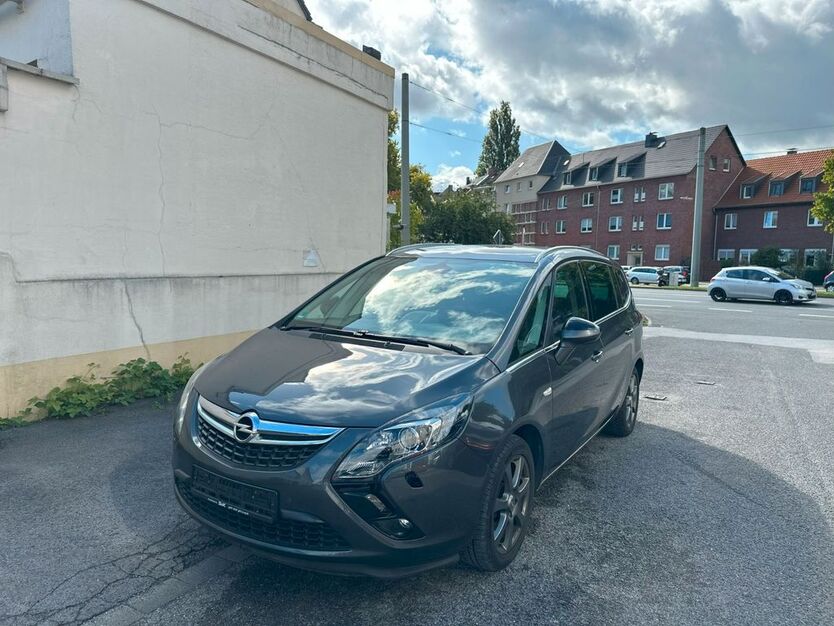 Opel Zafira 268.000 km 5.500 € Bochum 44866