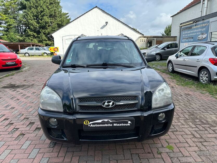 Hyundai TUCSON 237.000 km 3.999 € recklinghausen 45665